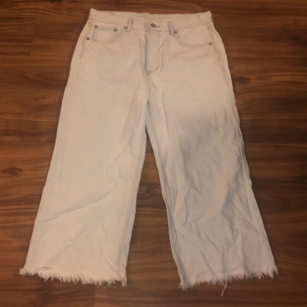 American Eagle Cropped Jeans